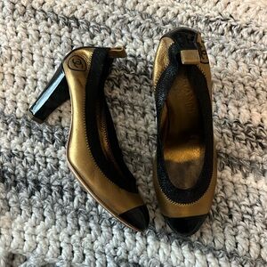 CHANEL Heels